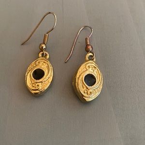 Gold Earrings With Black Stone!
